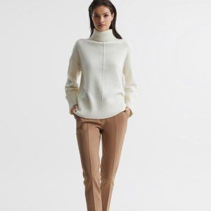 SARAH WOOL-CASHMERE ROLL NECK JUMPER